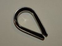 Denne rustfrit stål kovs armerer 12mm stærk reb og forhindrer gnidning.