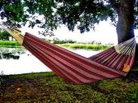 Hængekøje i flotte grå nuancer med striber af bomuld.